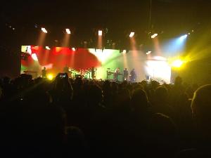 <a href='concert.php?concertid=886'>2013-10-08 - Petersen Events Center - Pittsburgh</a>